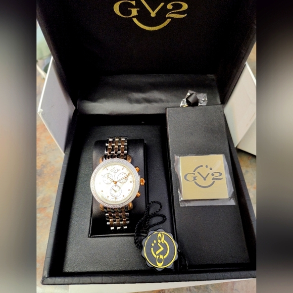 GV2 Accessories - SALE!! NIB GV2 Marsala Limited Edition Lady’s Diamond Watch w/2 bands